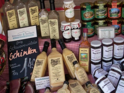 Schwarzw�lder Bauernmarkt Lagerverkauf